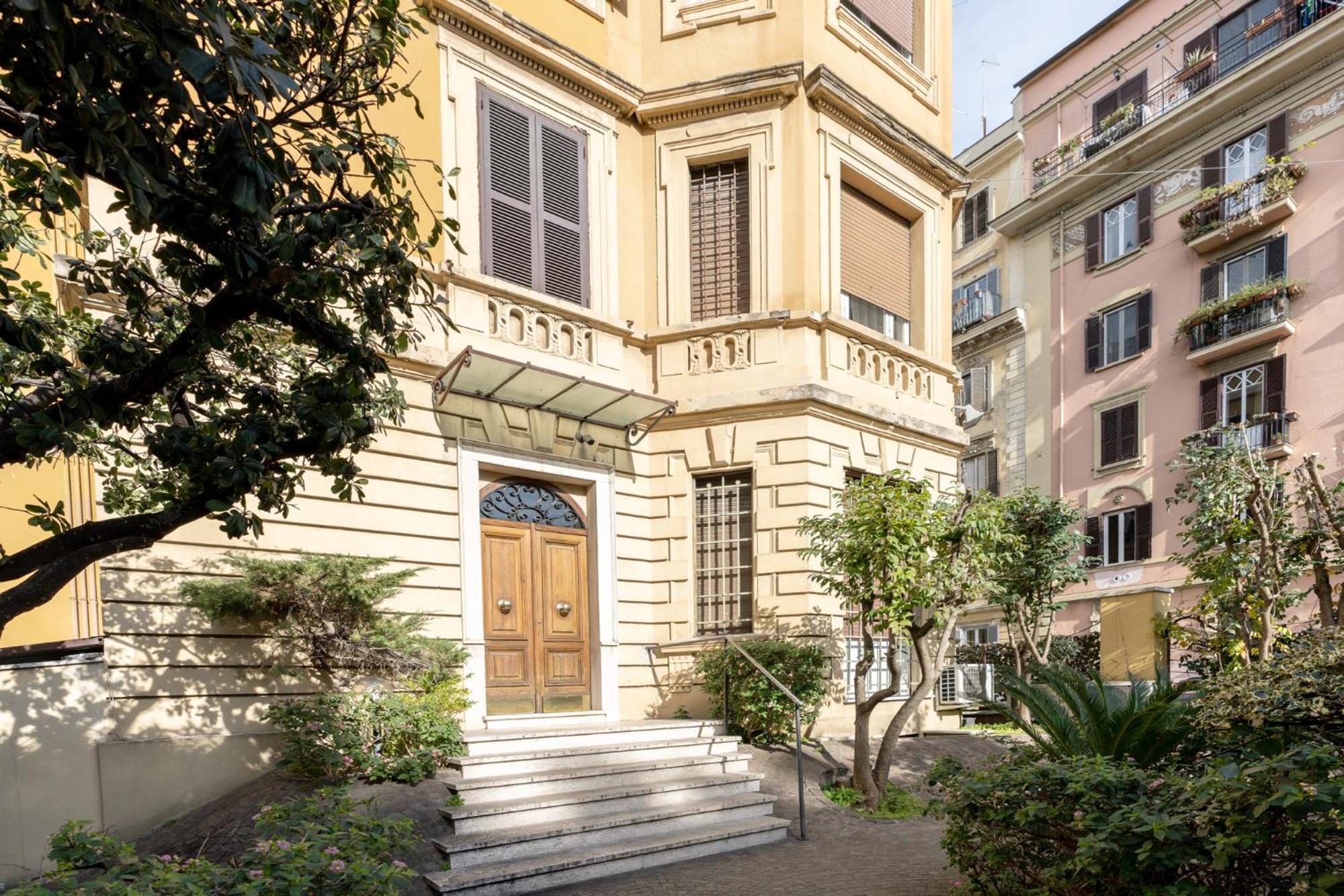 Apartment Vatican Borgo Pio Rom